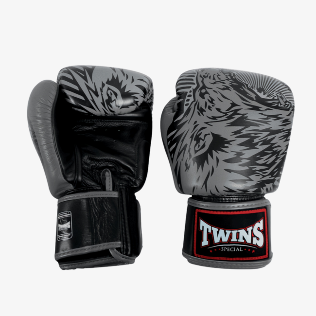 Twins Special Boxing Gloves Special Edition Wolf Design Grey Warrior Outlet