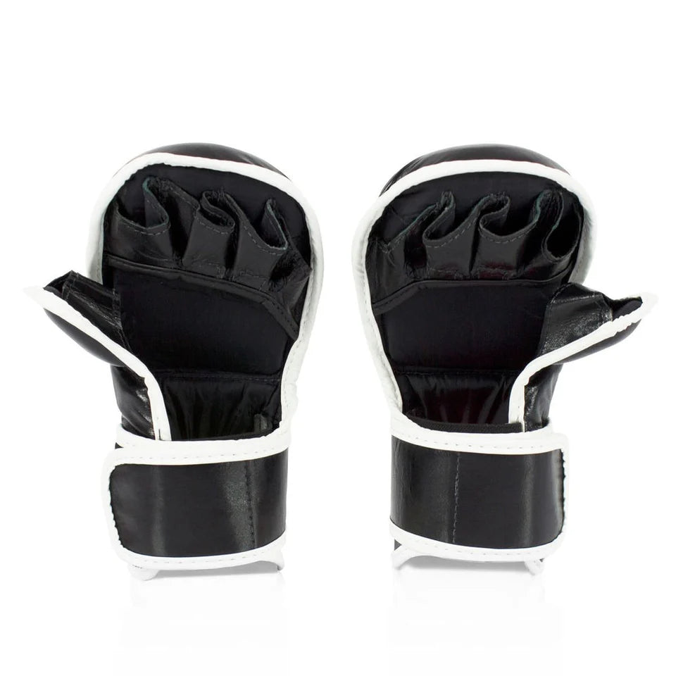 FAIRTEX MMA Sparring Gloves
- Double Wrist Wrap
Closure FGV15-Black
