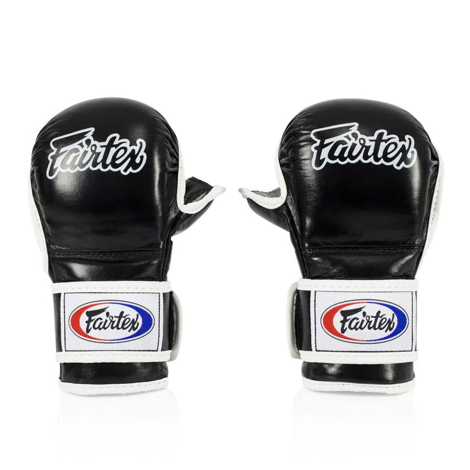 FAIRTEX MMA Sparring Gloves
- Double Wrist Wrap
Closure FGV15-Black