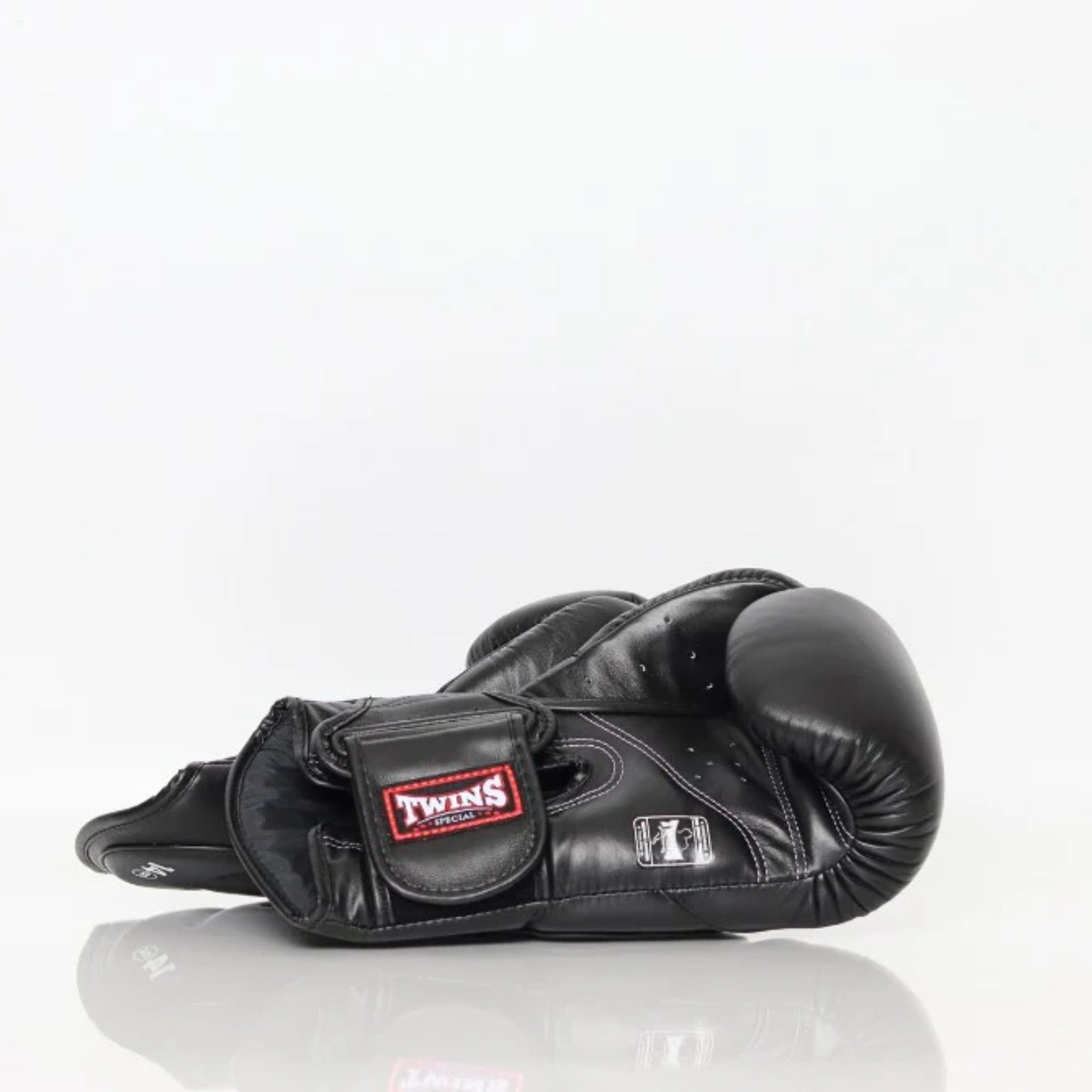 Twins Special Boxing Gloves BGVL6 Black
