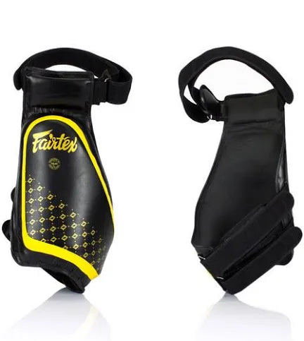 TP4 Fairtex Thigh Pads Compact