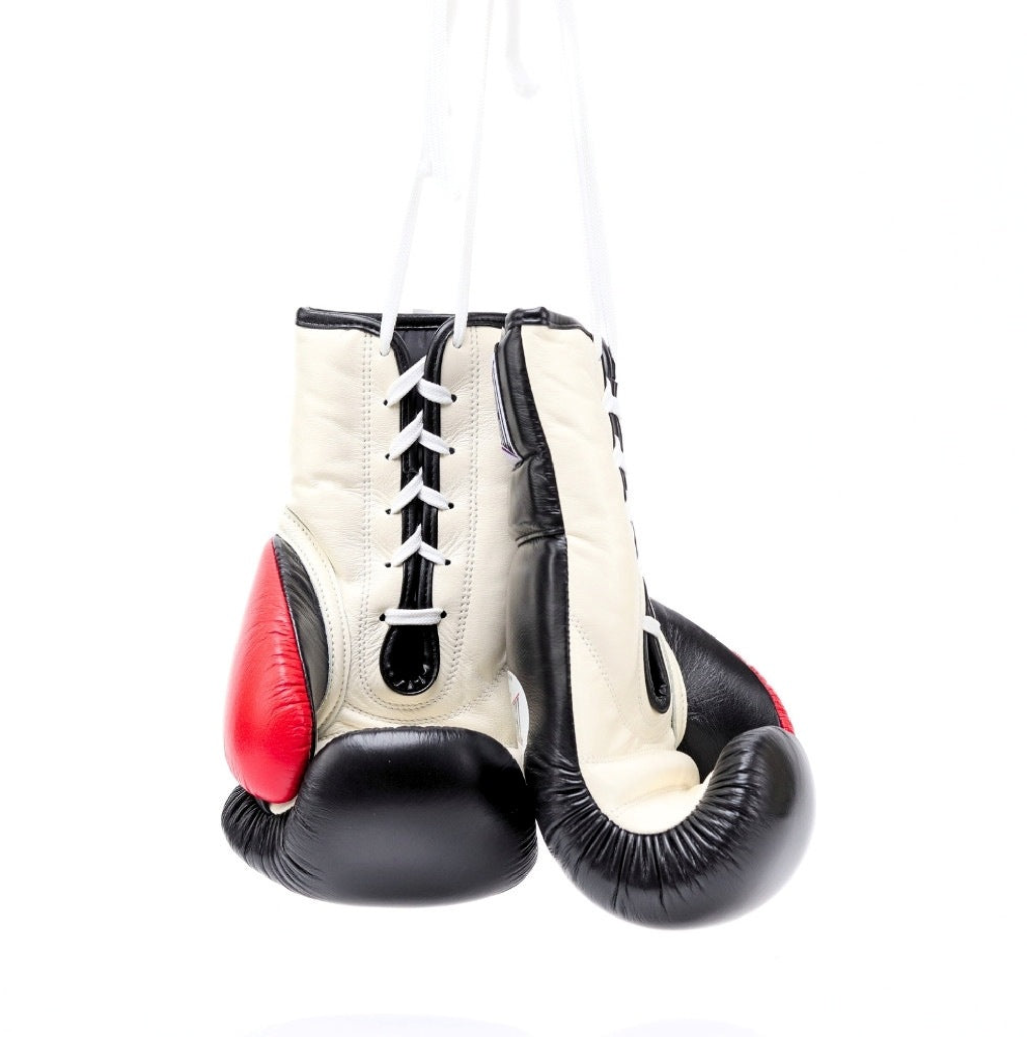 Thaismai Lace-Up Boxing Gloves