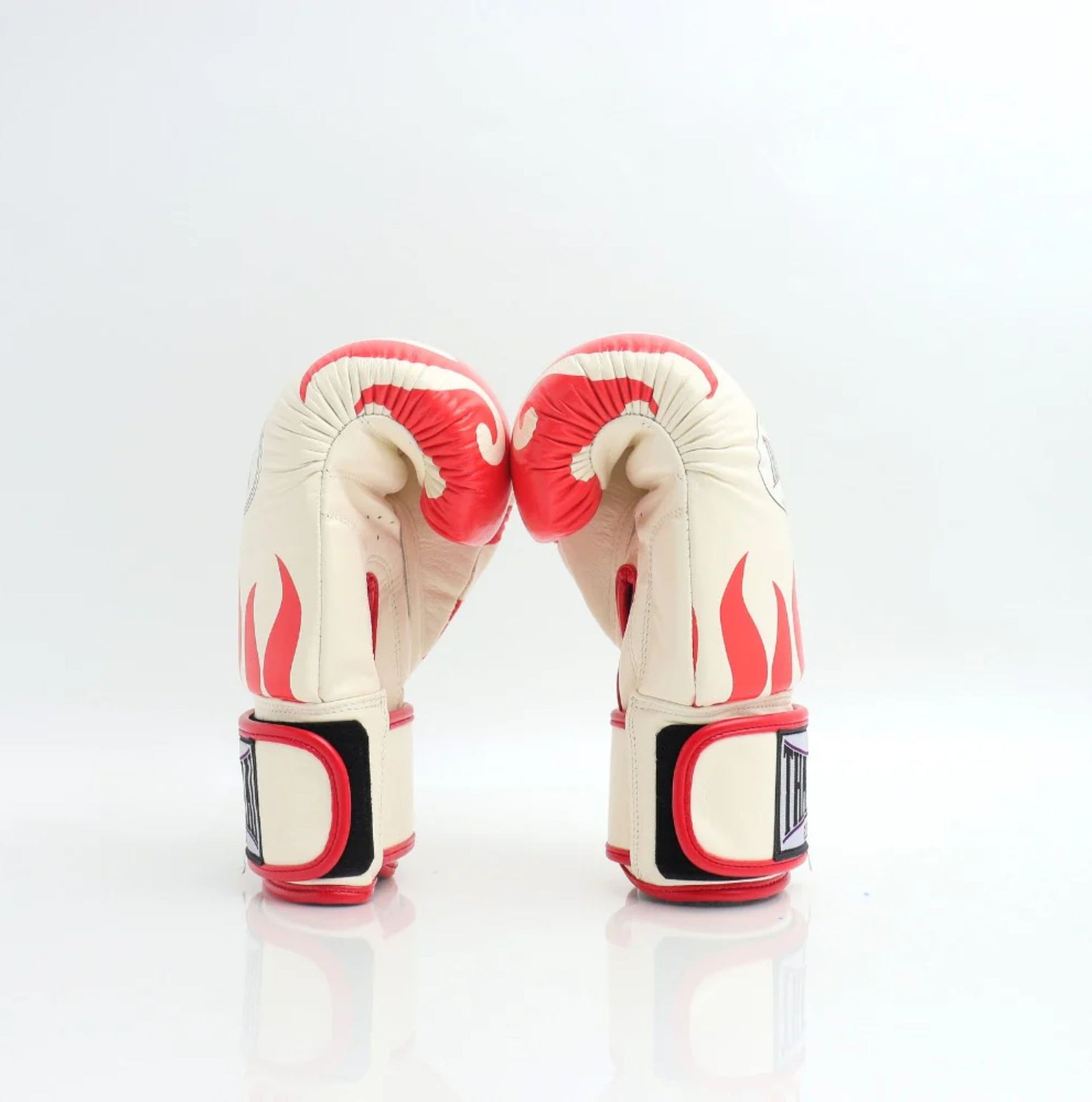 Thaismai Boxing Gloves Flame